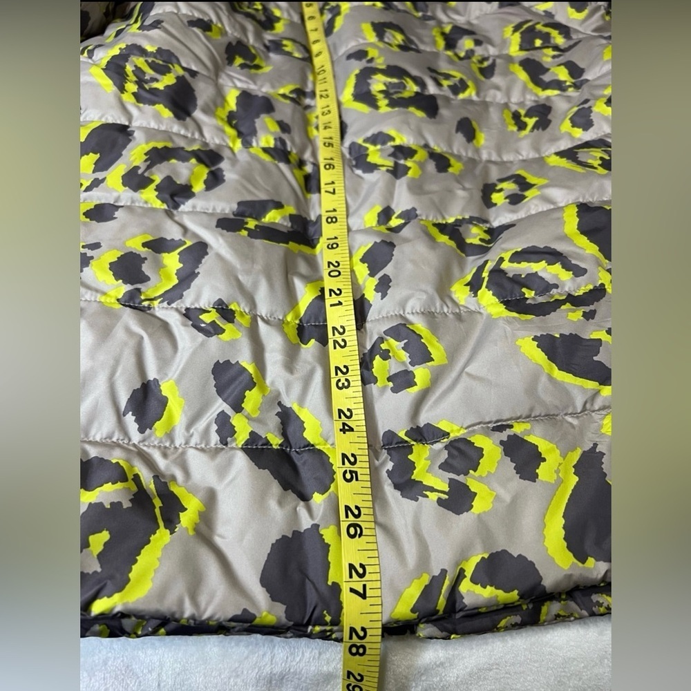 LOGO XL Lori Goldstein Reversible Puffer Jacket Women's Grey Neon Yellow Leopard - Picture 6 of 9